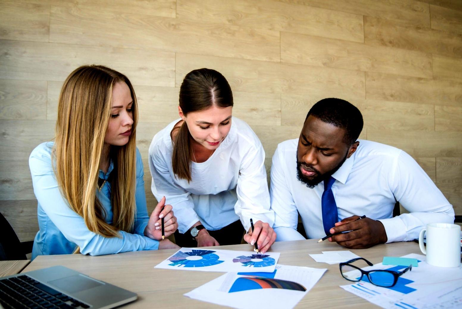 Professionelle Finanzanalyse und Markttrends